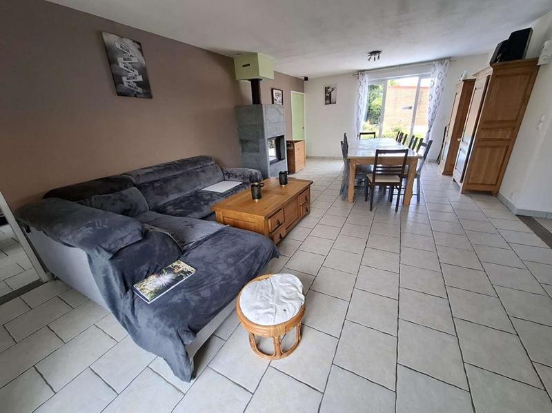 Maison - 215 m² - 12 pièces