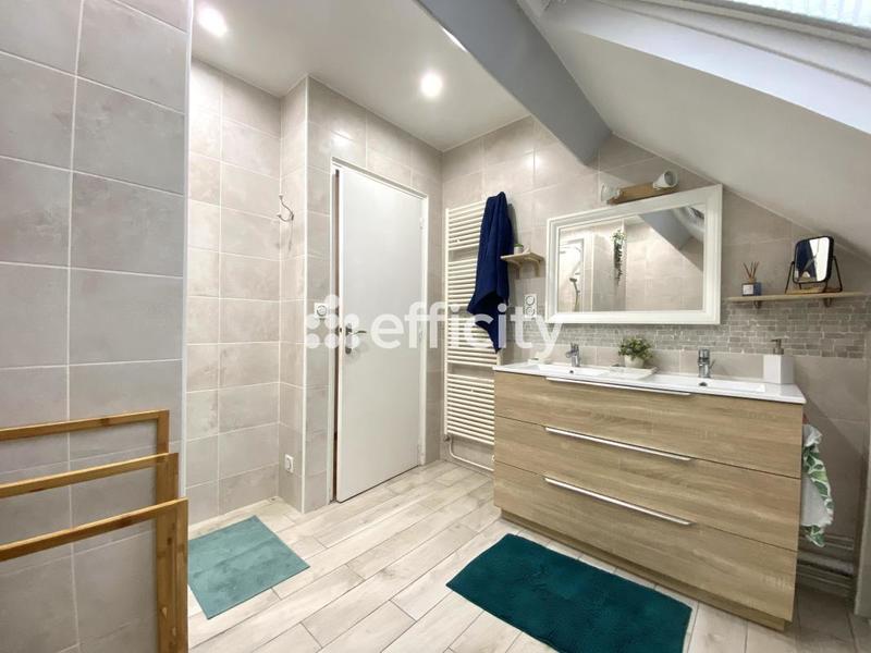 Pavillon - 118 m² - 6 pièces