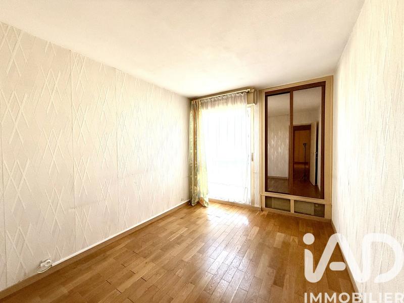 Appartement - 81 m² - 4 pièces