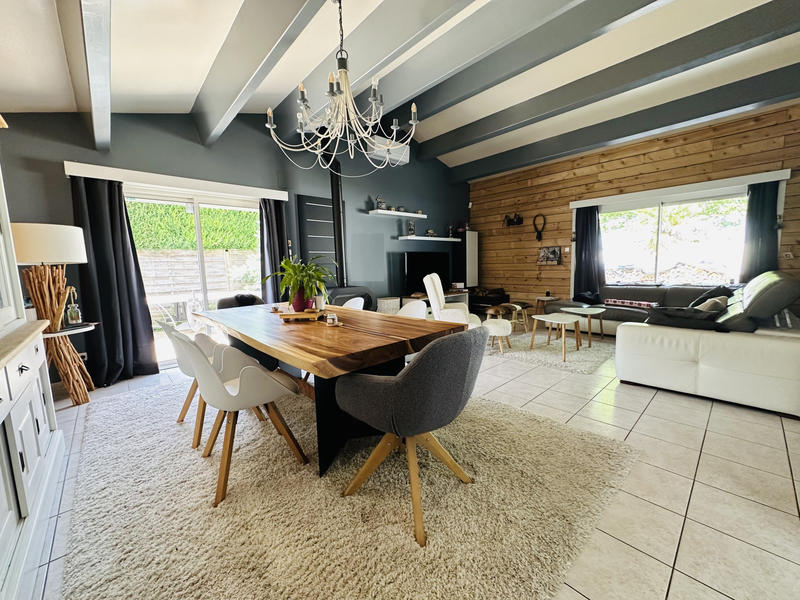 Maison - 147 m² - 5 pièces