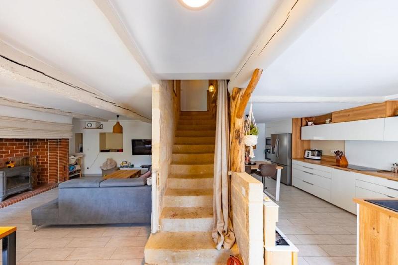 Maison - 110 m² - 4 pièces