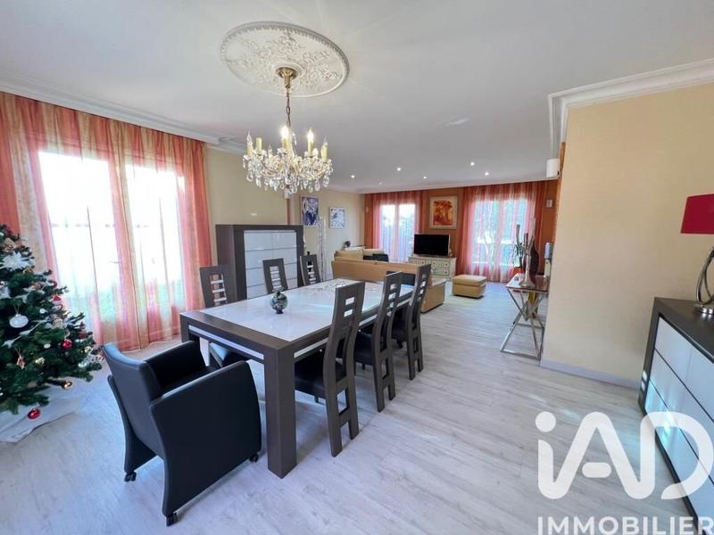 Maison - 170 m² - 5 pièces