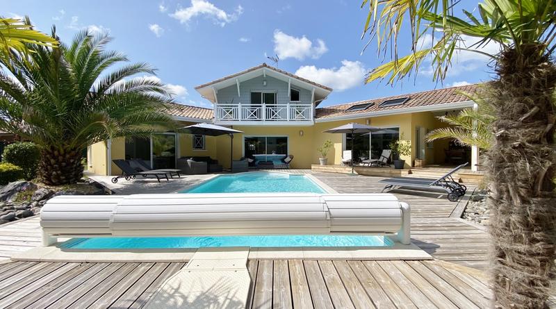 Maison d'architecte - 200 m² - 7 pièces