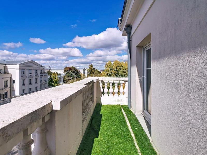 Appartement - 96 m² - 4 pièces