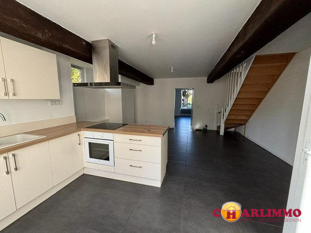 Maison traditionnelle - 105 m² - 4 pièces