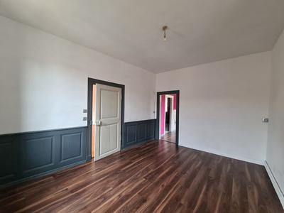 Appartement - 99 m² - 3 pièces