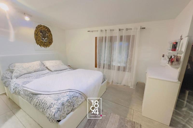 Maison - 155 m² - 4 pièces