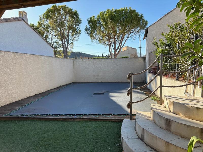 Villa - 115 m² - 6 pièces