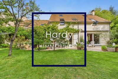 Maison - 142 m² - 7 pièces