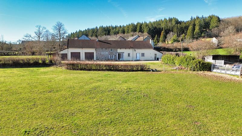 Maison ancienne - 257 m² - 9 pièces