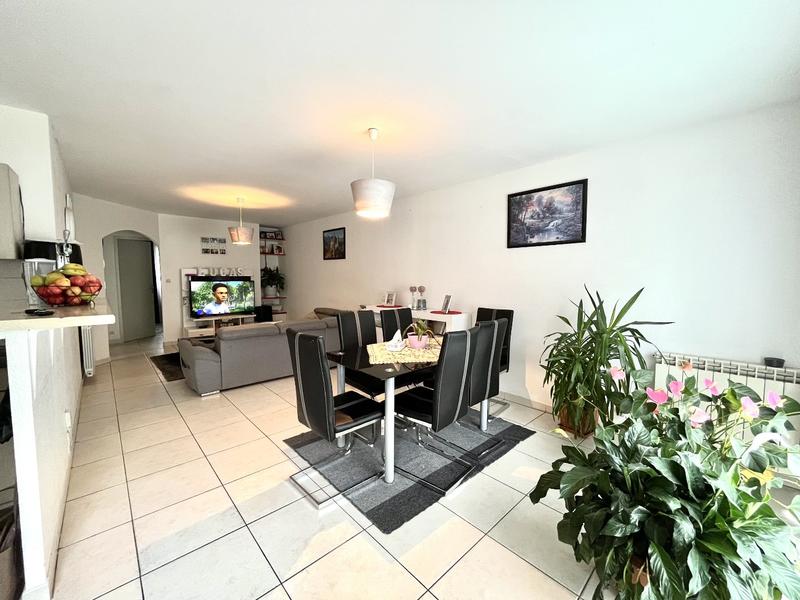 Maison - 77 m² - 4 pièces