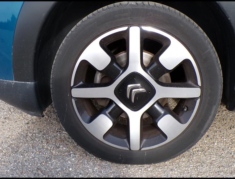 Citroën C4 Cactus Ptech 130 Shine Bvm