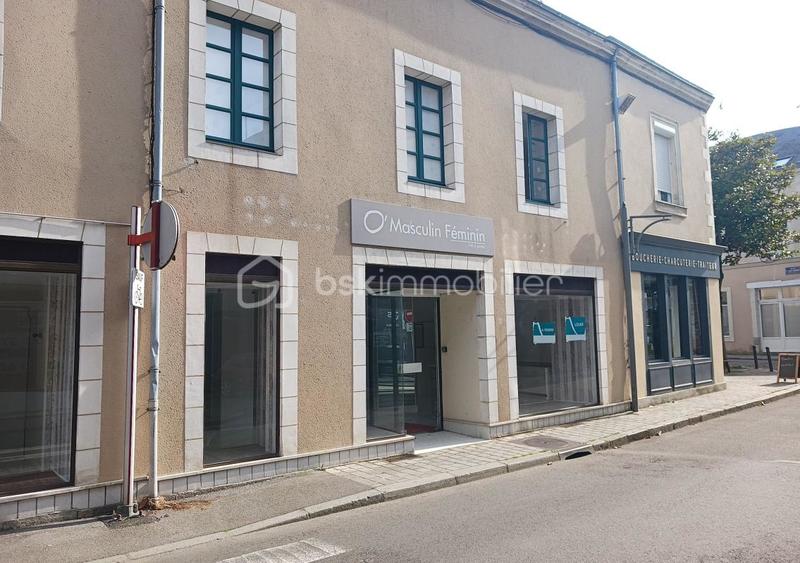 Local commercial - 100 m² - 3 pièces