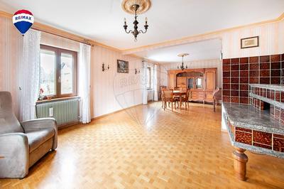 Maison - 179 m² - 9 pièces