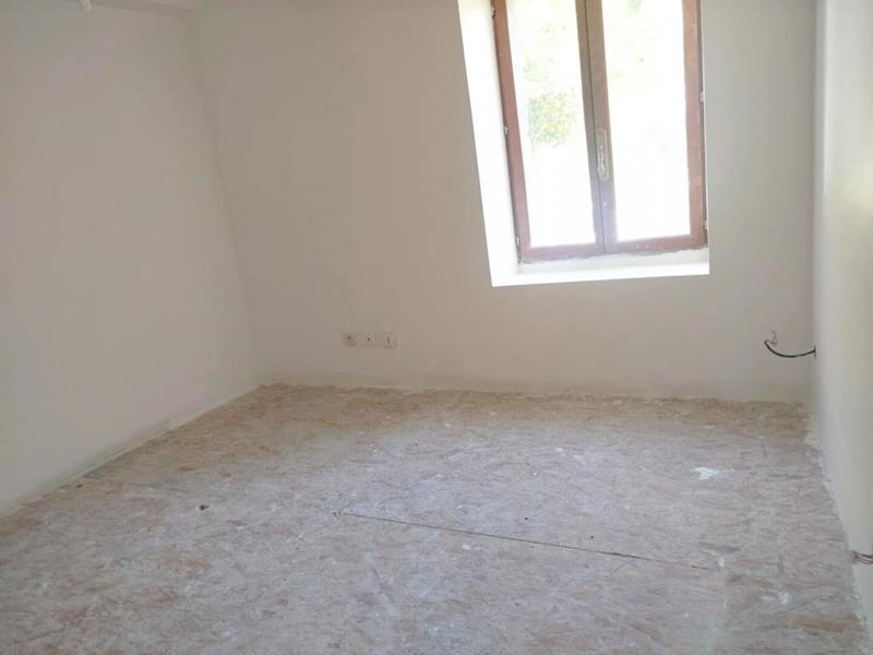 Maison - 64 m² - 2 pièces