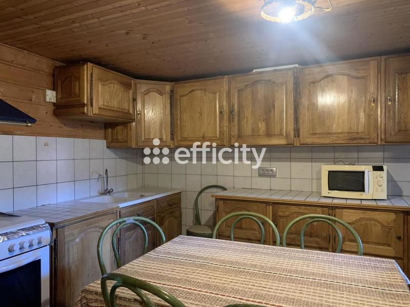 Maison - 153 m² - 7 pièces