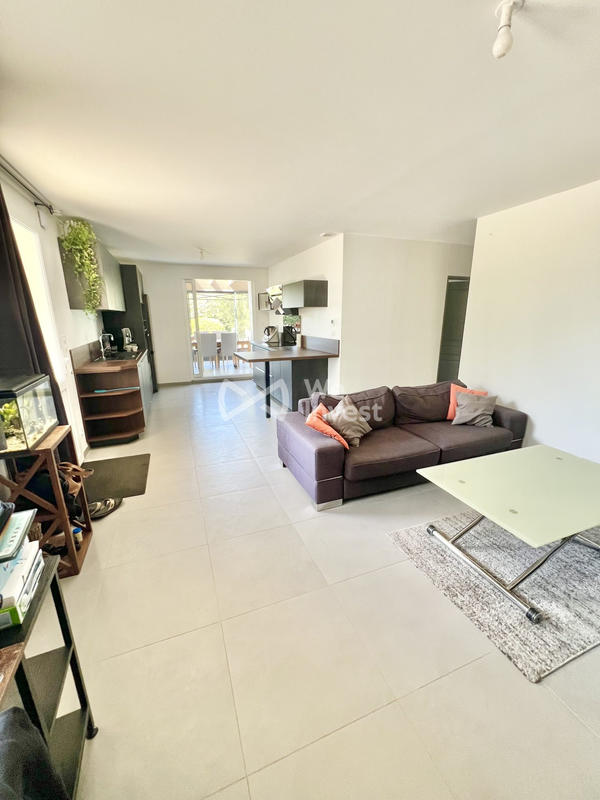 Appartement - 79 m² - 3 pièces