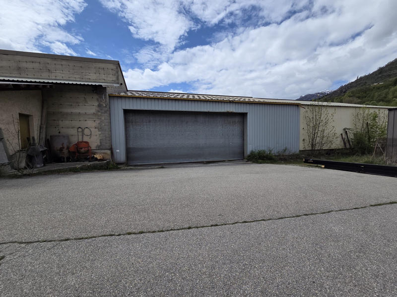 Local d'activités - 506 m²