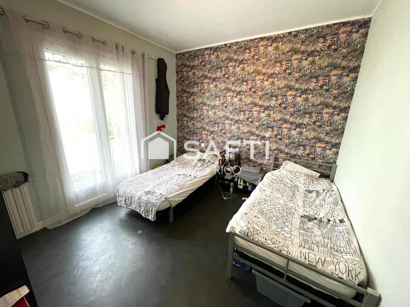 Maison - 186 m² - 7 pièces