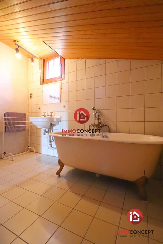 Maison ancienne - 166 m² - 5 pièces