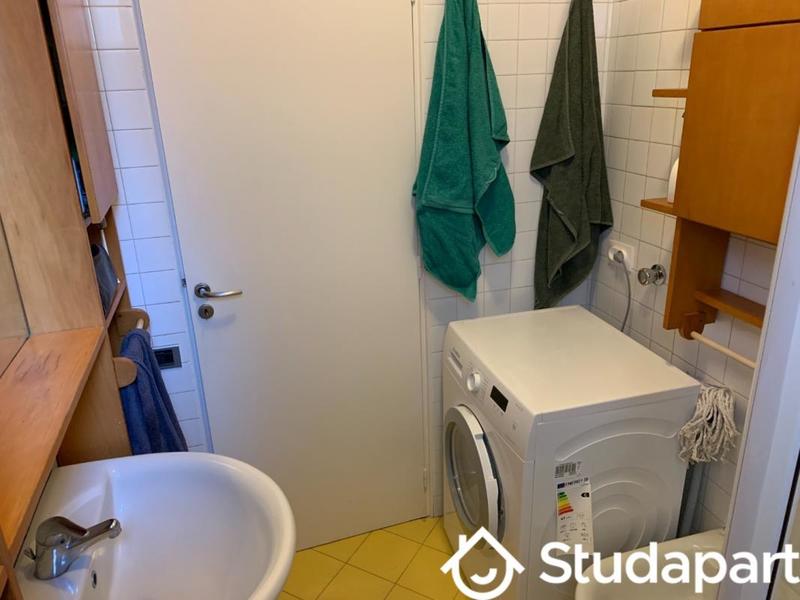 Chambre - 15 m² - 1 pièce