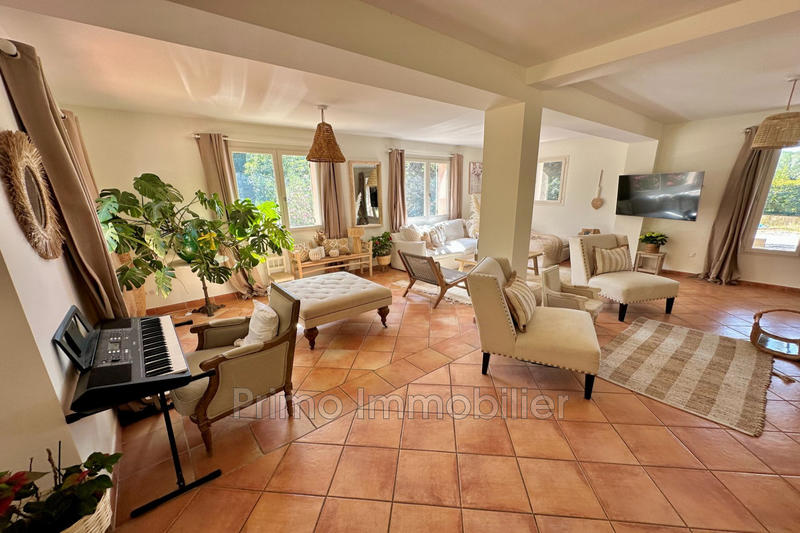 Villa - 150 m² - 5 pièces