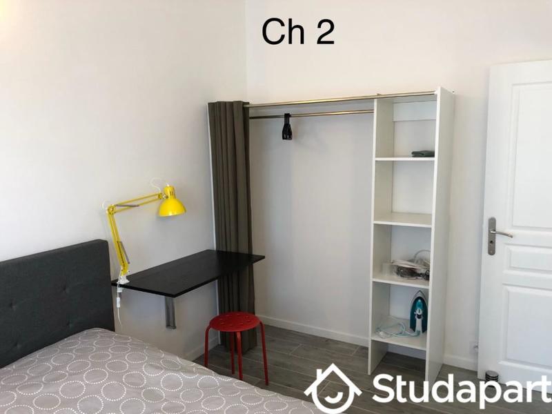 Chambre - 9 m² - 1 pièce