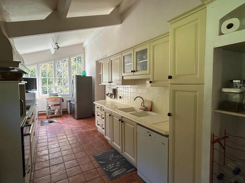 Maison ancienne - 209 m² - 7 pièces