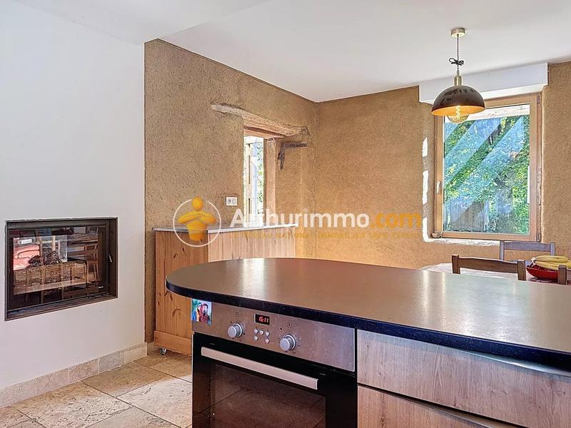 Maison - 244 m² - 5 pièces