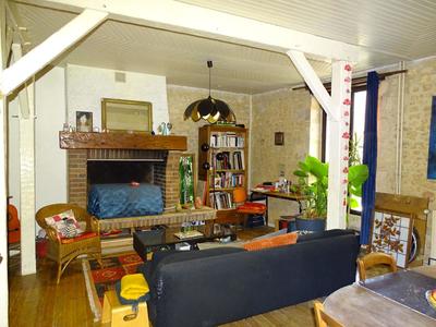 Immeuble - 121 m² - 6 pièces