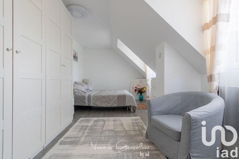 Maison de village - 200 m² - 9 pièces