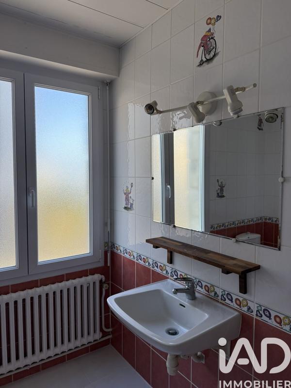 Maison - 167 m² - 7 pièces