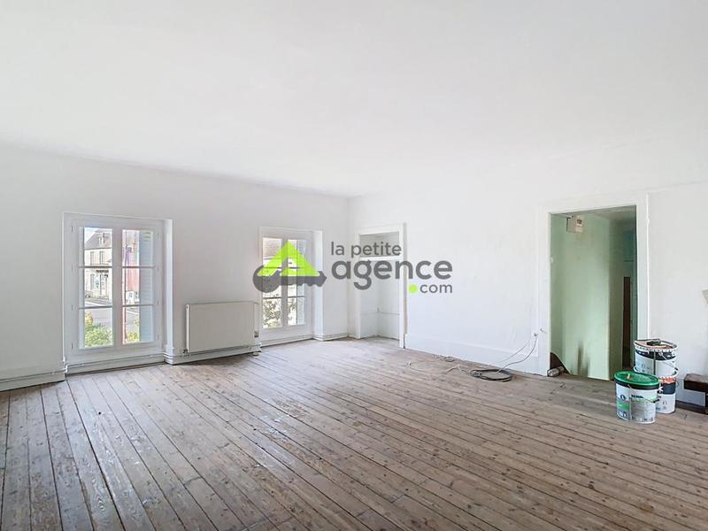 Maison de ville - 285 m² - 11 pièces