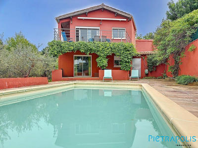 Maison - 164 m² - 4 pièces