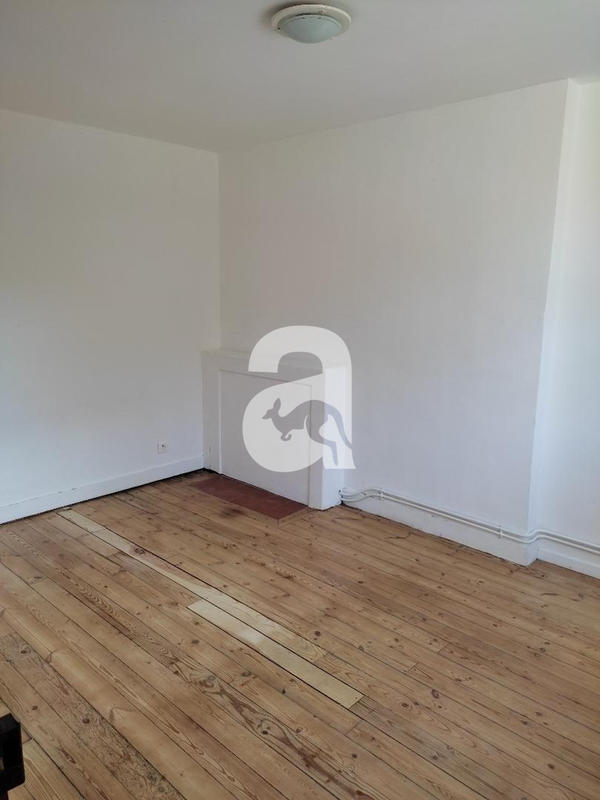 Maison ancienne - 97 m² - 4 pièces