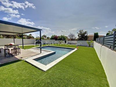 Maison d'architecte - 190 m² - 5 pièces