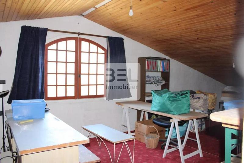 Villa - 101 m² - 4 pièces