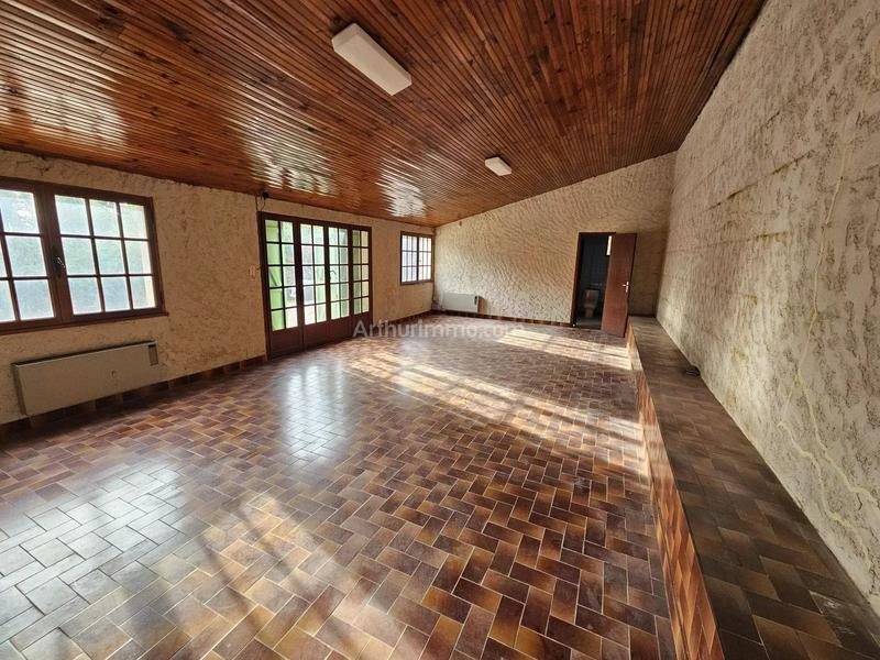 Maison - 140 m² - 5 pièces