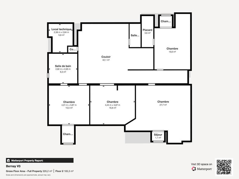 Maison - 300 m² - 8 pièces