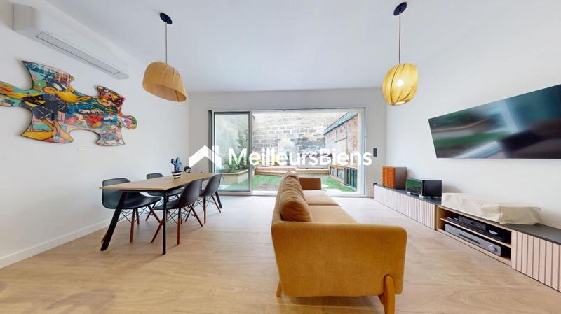 Maison - 100 m² - 5 pièces