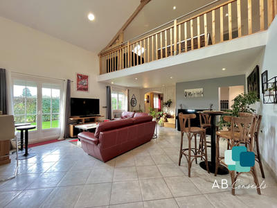 Maison - 175 m² - 5 pièces