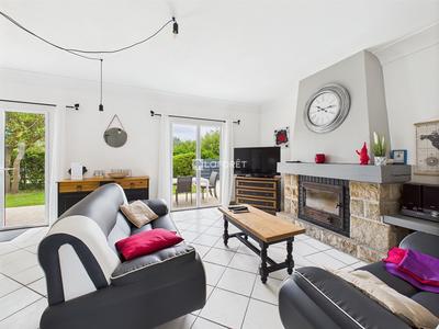 Maison - 135 m² - 7 pièces