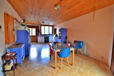 Maison de village - 179 m² - 7 pièces