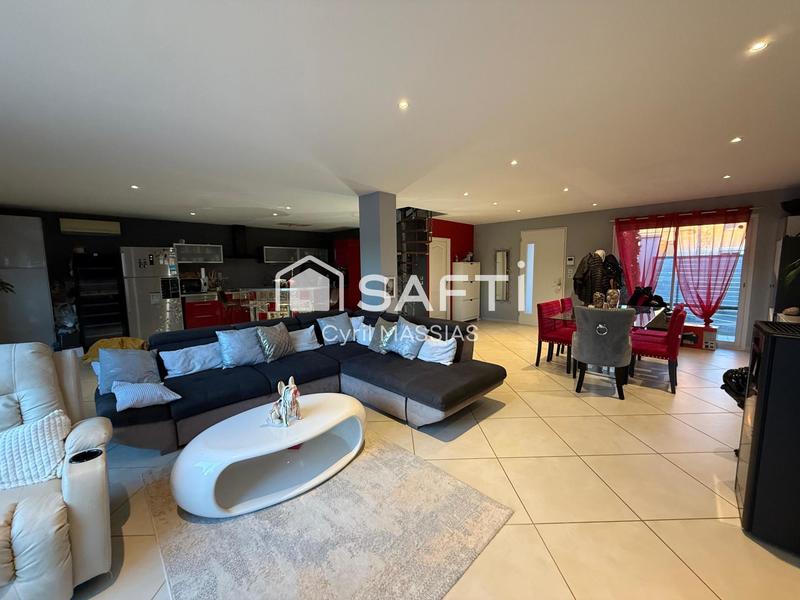 Maison - 155 m² - 7 pièces