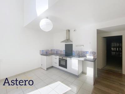 Maison - 88 m² - 4 pièces