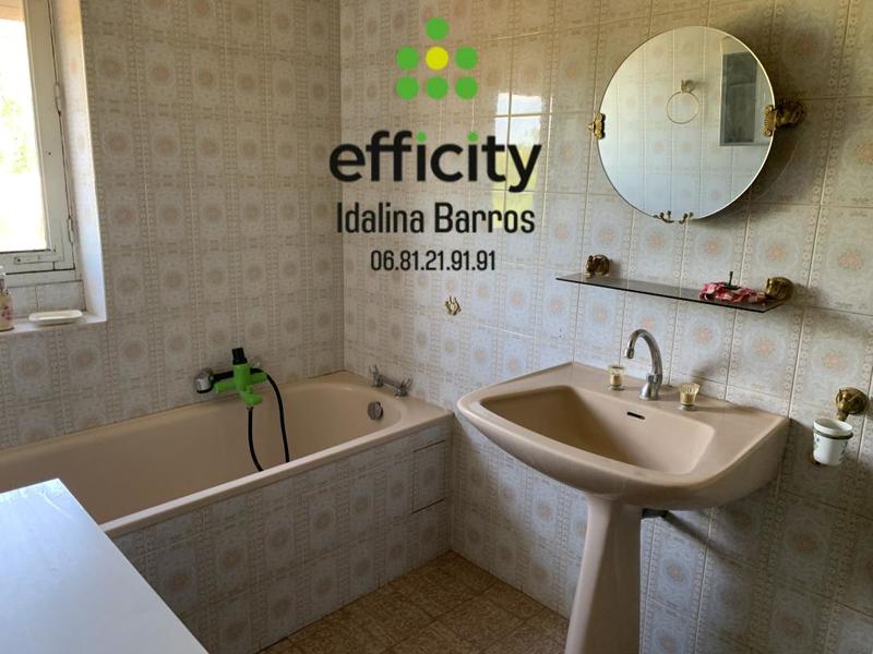 Maison - 138 m² - 6 pièces