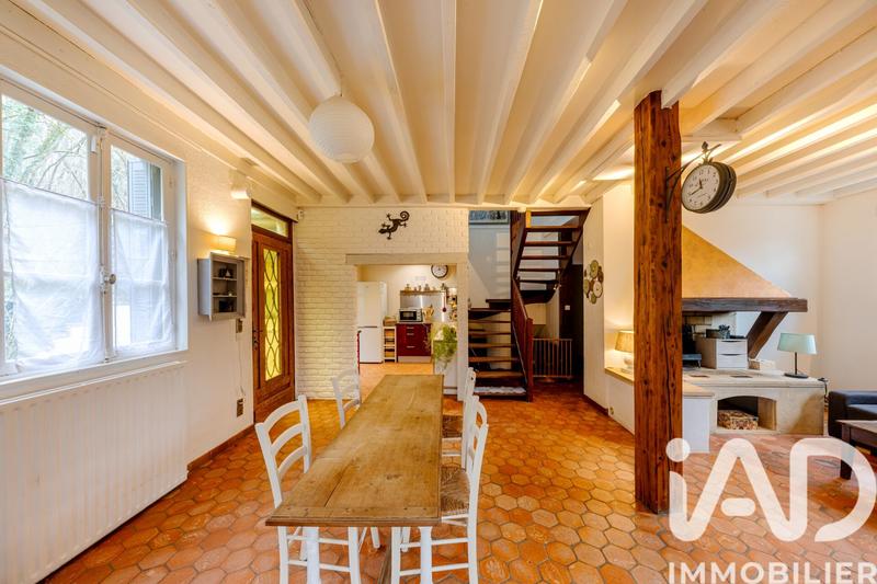 Maison - 198 m² - 8 pièces