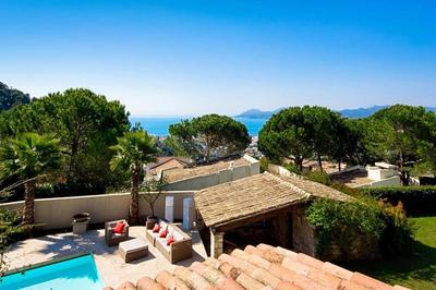 Villa - 400 m² - 12 pièces