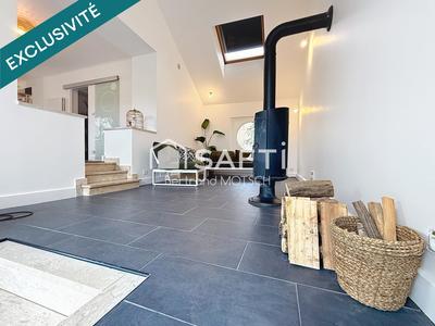 Maison - 96 m² - 5 pièces