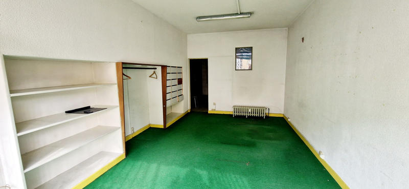 Local commercial - 30 m² - 2 pièces